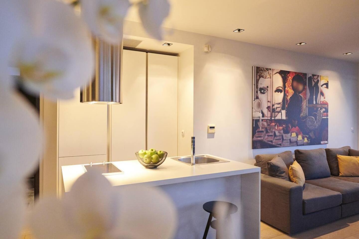 Ma Maison Nο 4, Downtown Loft , Short Walk To Acropolis, Ultra High Speed Internet 500 Mbps, Parking Upon Request, 1' From Metro Station Atenas Exterior foto